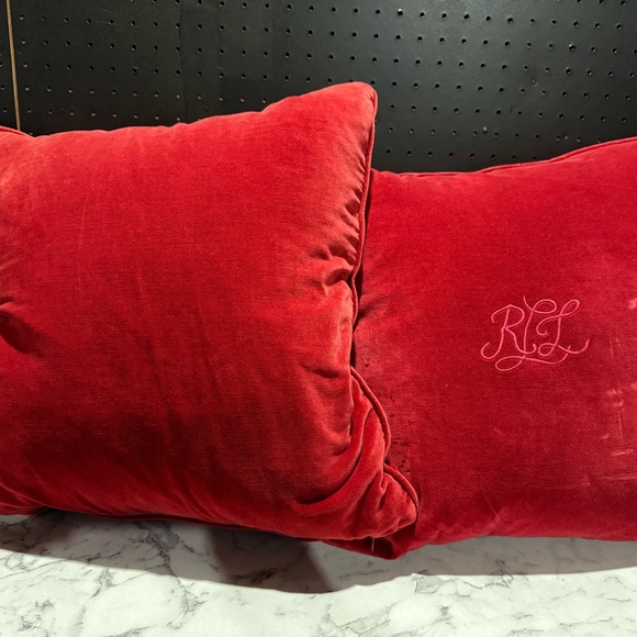 Lauren Ralph Lauren monogram Throw Pillows - Picture 3 of 4